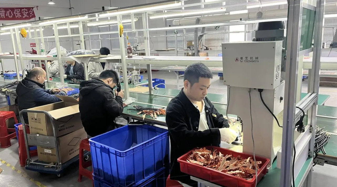 Shenzhen CHL Industries Co., Ltd. linha de produção da fábrica